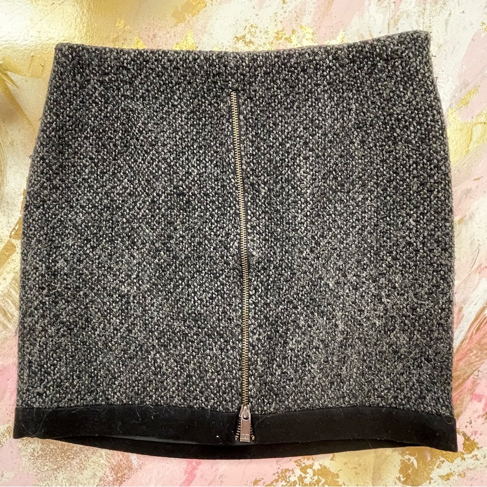 Zara Black and Gray Mini Skirt